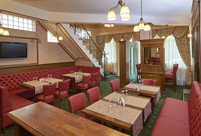 Cazare la Hotel Ambient