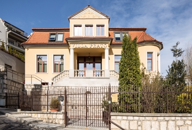 Cazare la Villa Prato