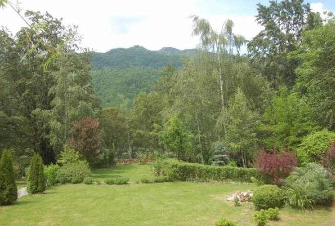 Cazare la Casa Lacului