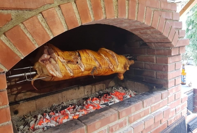 Cazare la Renata