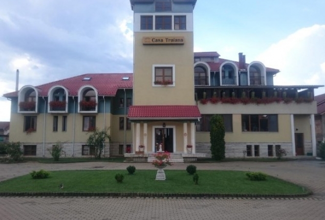 Cazare la CASA TRAIANA