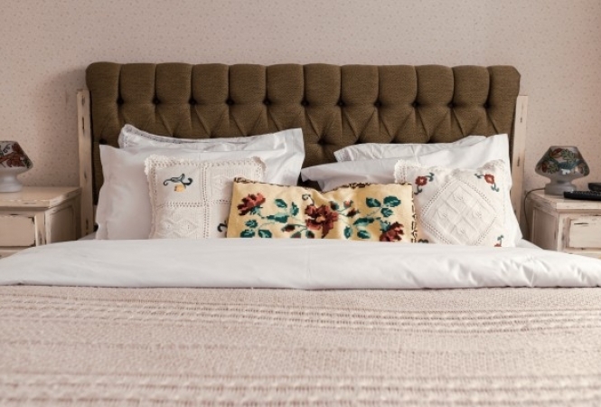 Cazare la HANU ANCUTEI