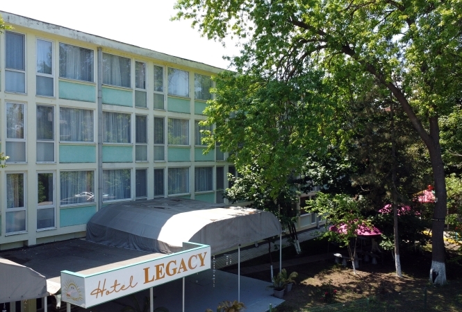Cazare la Hotel Legacy